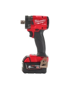 Аккумуляторный гайковерт Milwaukee M18FIW2P12-502X FUEL / 4933478447