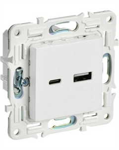 Розетка IEK Skandy SK-U22-018-K01 Iek